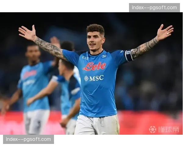 那不勒斯队长迪洛伦佐接受专访：谈现代边后卫的进攻职责与传中选择
