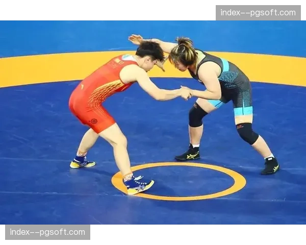 陕西选手李文吉亚洲摔跤锦标赛摘铜，半决赛惜败东道主名将